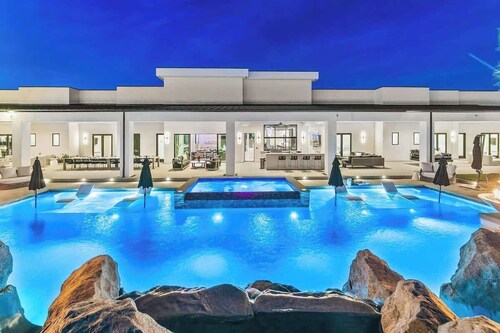 Private, Sauna, Theater, Pickleball, 7380 sqft