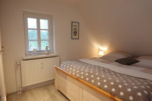 1 habitación, wifi y ropa de cama