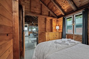 9 bedrooms, iron/ironing board, free WiFi, bed sheets