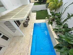Udendørs pool