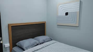 1 soverom, strykejern/-brett, wi-fi og sengetøy