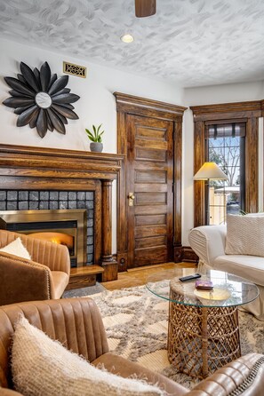 Smart TV, fireplace, foosball