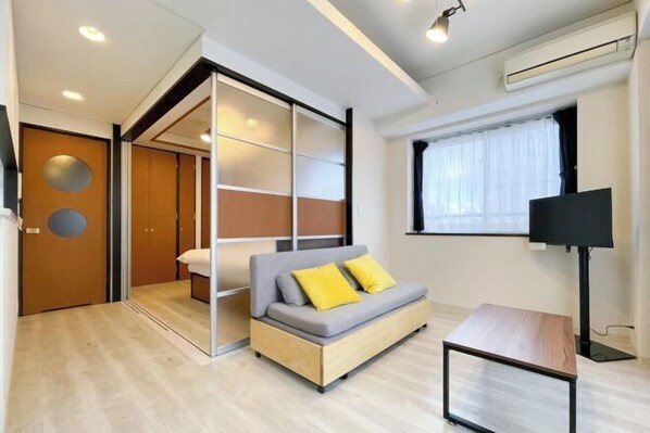 Room - CITYSPIRE Sakuragawa II (Osaka)