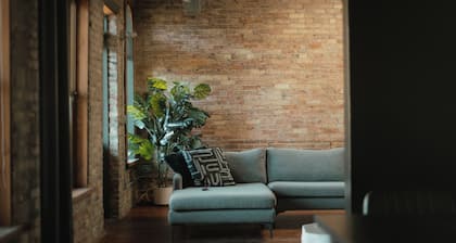Large Condo in the heart of GR