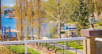 Calgary Lake House B&B