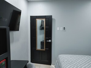 1 室のベッドルーム、WiFi、ベッドシーツ