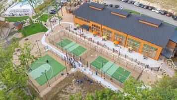Sport court