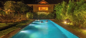 Exclusive 4BR Beachfront Villa with Chef, AC, WiFi in Lush Puerto Viejo Paradise