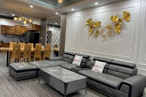 Unclassified image, 4 of 15, button - 3-bedroom Oasky Vung Tau with Partial Ocean View (Ho Chi Minh City)