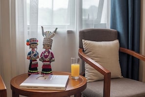 Comfort Single Room, Mountain View | Desk, laptop workspace, free WiFi - Tianjiao Holiday Hotel (Anshun)