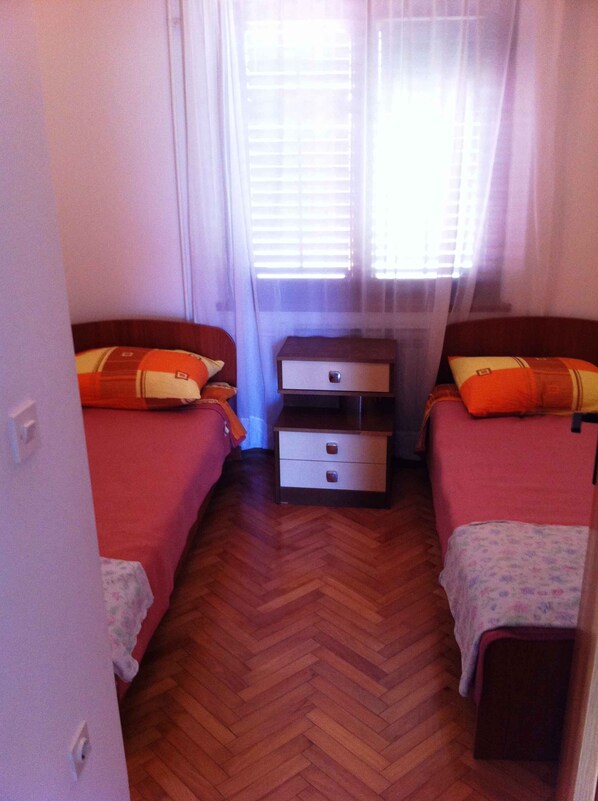 3 habitaciones y wifi gratis