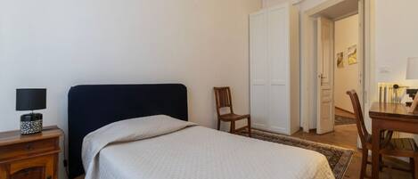 4 chambres, fer et planche Ă repasser, Wi-Fi, literie fournie