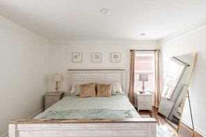 3 多间卧室、办公桌、熨斗/熨衣板、WiFi