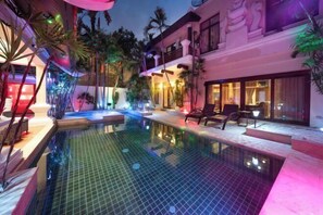 Pool - Luxurious Pattaya Pool Villa (Sattahip)