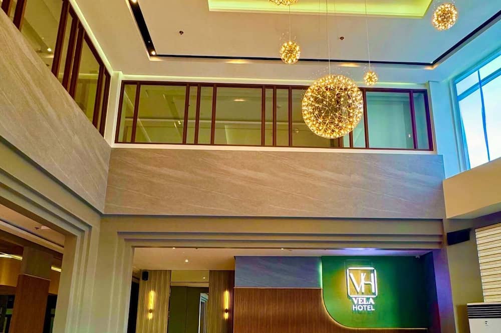 VELA HOTEL