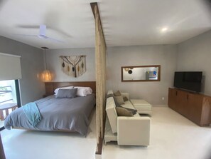 1 bedroom, iron/ironing board, WiFi, bed sheets - Beautiful Condo Ayook Tulum Region 15 (tulum)