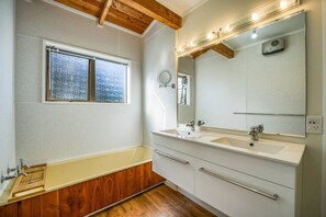 Secadora de cabello y toallas 