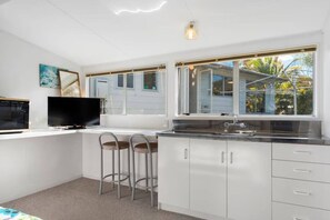 Interior - Westhall in Kinloch Taupo (Kinloch)