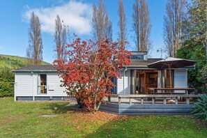 Terrace/patio - Lakeview in Kinloch Taupo (Kinloch)