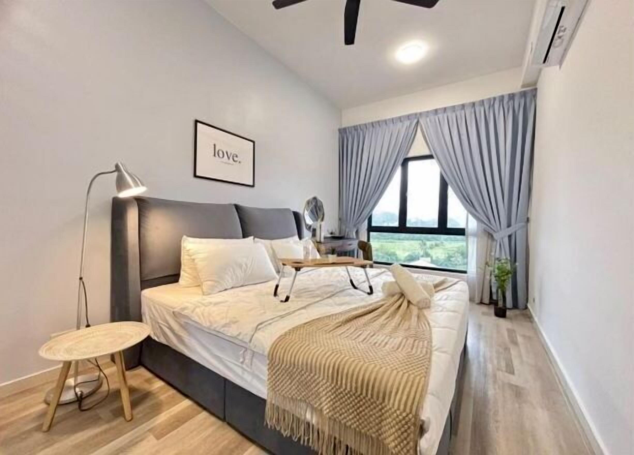 Soundproofing, cots/infant beds