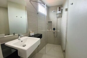 Cribs/infant beds - Mantra Beach Condominium MaePhim - 2 (Klaeng)