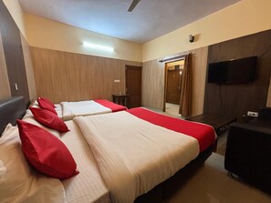 Family Quadruple Room | Desk, free WiFi - Bagga Vilas (Jaipur)