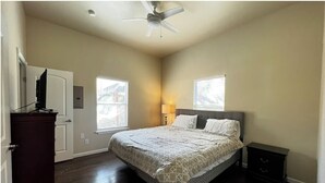 Room - Private Rooms in San Antonio walk to downtown (San Antonio)