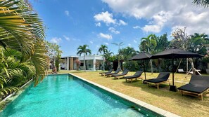 Villa Samudra, 4 Bedrooms, Garden View | Private pool