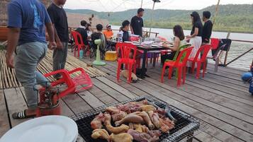Khu tổ chức đại tiệc ngoài trời