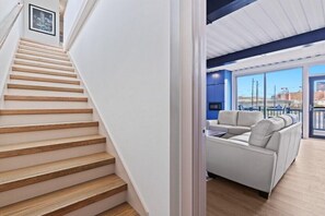 Cabin, Private Bathroom, City View (711 Stadium Container CH) | Interior