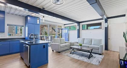 Indy Stadium Villas 711 L