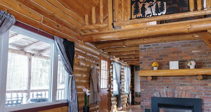 Cozy Vermont Cabin