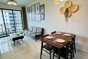 Unclassified image, 4 of 8, button - Cozy 2B1R 4pax condo Forest City 3A-3202 (Gelang Patah)