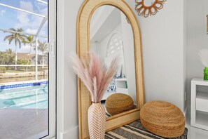 Outdoor pool, a heated pool - Waterfront Gulf Access Paradise in Marco Island – Pool, Jacuzzi & Game Room Fun! (Marco Island)