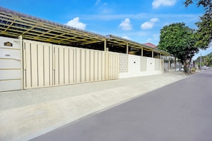 住宿正面