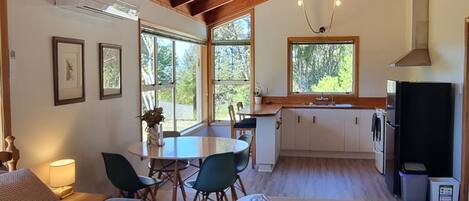 免費 Wi-Fi、床單、方便輪椅出入