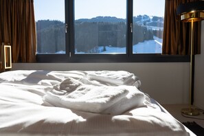 2 habitaciones, escritorio, cuna de viaje y wifi gratis 