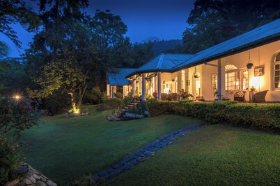 Kudaoya Bungalow by Lalan Leisure