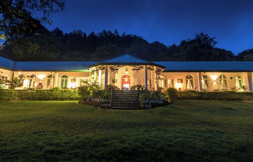 Kudaoya Bungalow by Lalan Leisure
