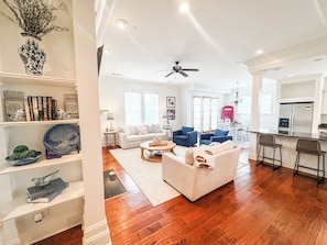 Smart TV, fireplace, books - 3 Bed/2 Bath Townhome on Oxford Country Club, w/i 3 miles of the Square & Grove (Oxford)