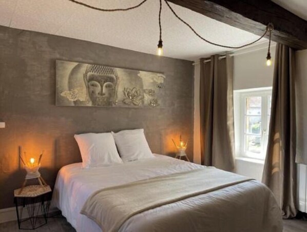 3 chambres, lit parapluie, Wi-Fi gratuit, draps fournis