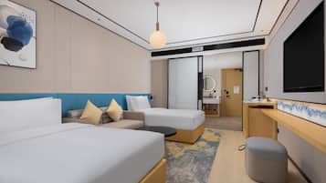 Kamar Superior, 2 Tempat Tidur Twin | Selimut bulu angsa, isi minibar gratis, brankas, dan meja kerja