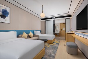 Quarto superior, 2 camas de solteiro | Edredons de pluma, frigobar (abastecido com alguns itens grátis)