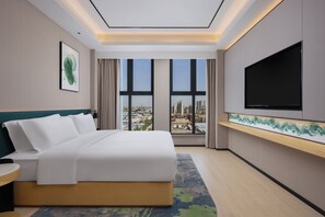 Svit Deluxe - 1 kingsize-säng | Duntäcken och minibar med vissa gratis produkter