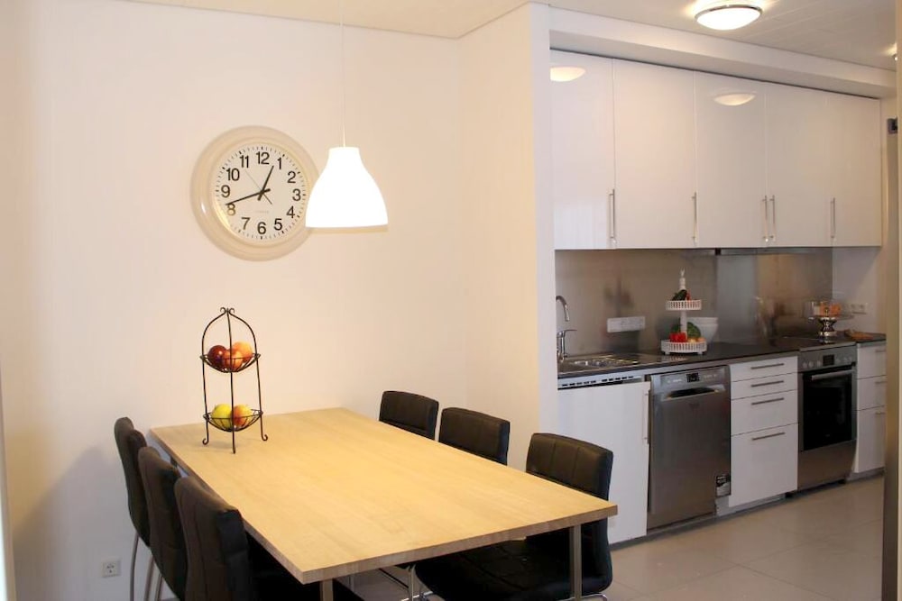 Halllandsnes Apartments photo 5