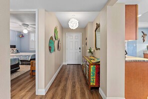 2 bedrooms, desk, iron/ironing board, WiFi