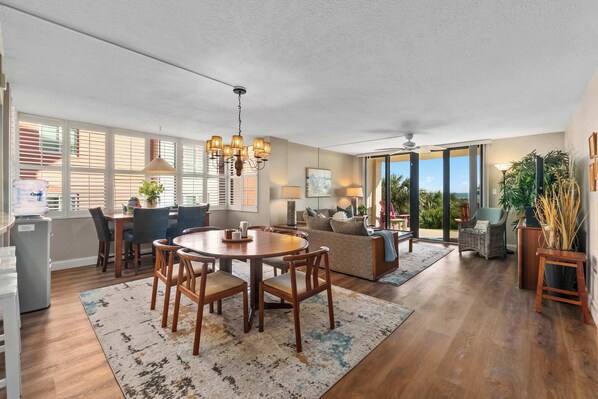 Interior - Catch the Breeze l Direct Oceanfront l Heated Pool (St. Augustine)