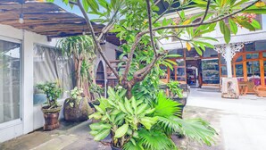 Unclassified image, 4 of 34, button - Collection O Sanur Near Bali Exotic Marine Park (Denpasar)