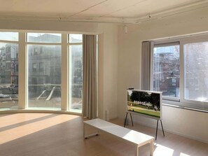 Interior - KSPO, Asan Hospital, Olympic park, Spacious studio (Seoul)