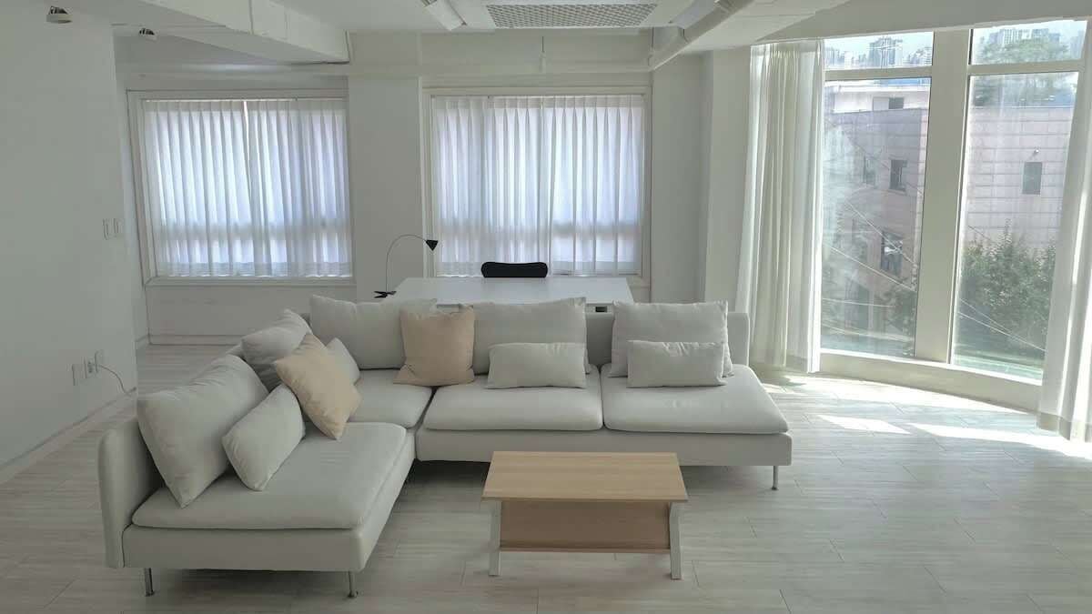 テレビ、書斎 / ワークスペース